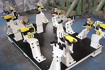 钣金加工中焊接工艺技术难点之焊接工装夹具的的深入剖析!-中山哈尔滨敬轩运动鞋类有限公司-哈尔滨敬轩运动鞋类有限公司 钣金加工中焊接工艺技术难点之焊接工装夹具的的深入剖析!-中山哈尔滨敬轩运动鞋类有限公司-哈尔滨敬轩运动鞋类有限公司