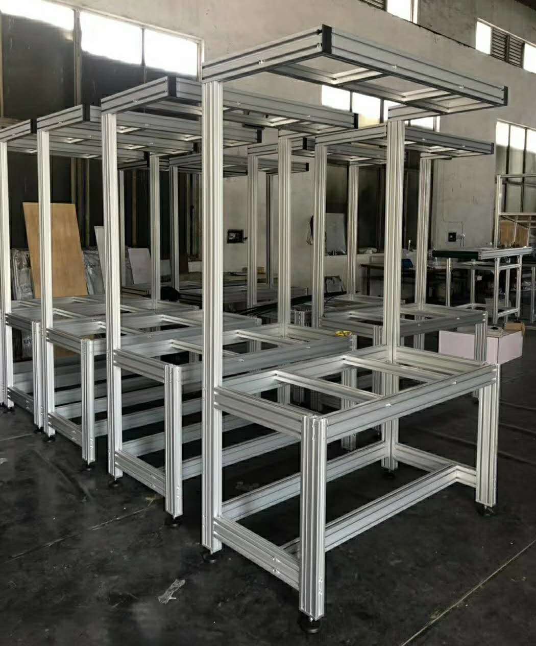 铝型材料机架加工材料质量会影响稳定性-哈尔滨敬轩运动鞋类有限公司 铝型材料机架加工材料质量会影响稳定性-哈尔滨敬轩运动鞋类有限公司